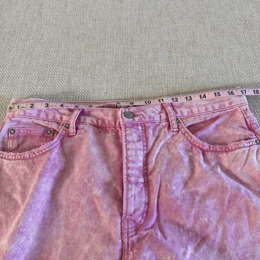 Free People‎ Maggie Jean Acid Wash Pink Button Fly Copped Distressed Hem 31